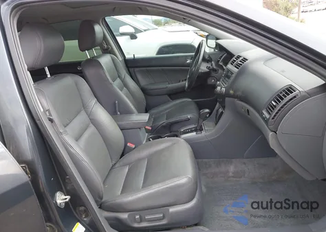 2006 Honda Accord 3.0 Ex z USA, uszkodzony, nr VIN 1HGCM66596A067093